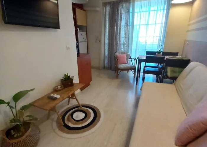 Evie\'S Apartment